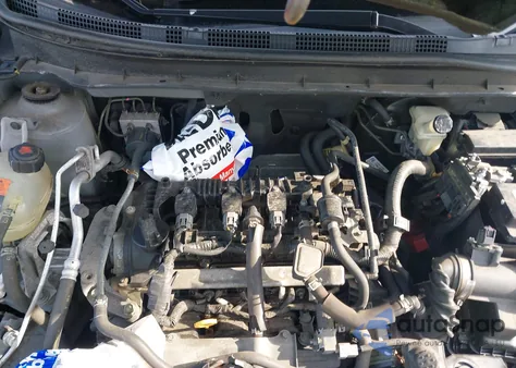 2021 Nissan Kicks Sv Xtronic Cvt z USA, uszkodzony, nr VIN 3N1CP5CV2ML513520